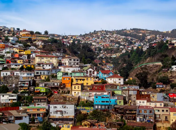 Casas de colores en el cerro